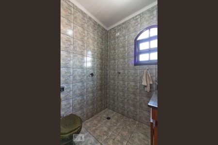 Casa para alugar com 125m², 5 quartos e 2 vagasBanheiro da Suíte 