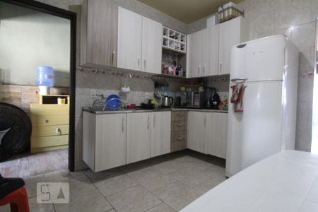 Casa para alugar com 80m², 2 quartos e 1 vagaCozinha