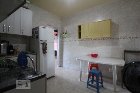 Casa para alugar com 80m², 2 quartos e 1 vagaCozinha