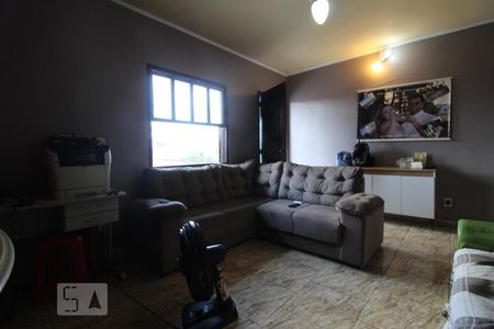 Sala de casa para alugar com 2 quartos, 80m² em Harmonia, Canoas