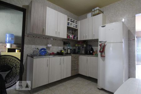 Casa para alugar com 80m², 2 quartos e 1 vagaCozinha