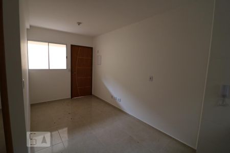 Sala de apartamento para alugar com 2 quartos, 32m² em Jardim Vila Formosa, São Paulo