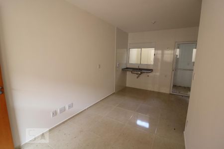Sala de apartamento para alugar com 2 quartos, 32m² em Jardim Vila Formosa, São Paulo