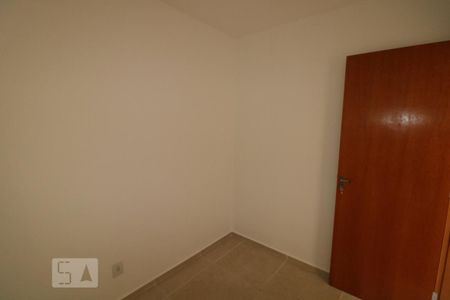 Quarto 2 de apartamento para alugar com 2 quartos, 32m² em Jardim Vila Formosa, São Paulo