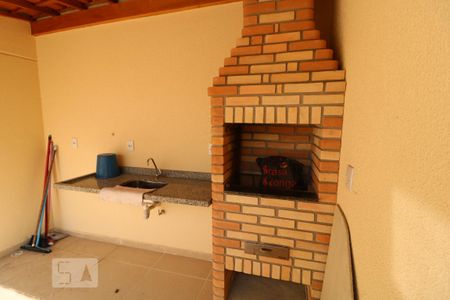 Apartamento para alugar com 32m², 2 quartos e 1 vagaÁrea comum - Churrasqueira