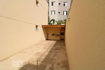 Apartamento para alugar com 32m², 2 quartos e 1 vagaÁrea comum - Churrasqueira