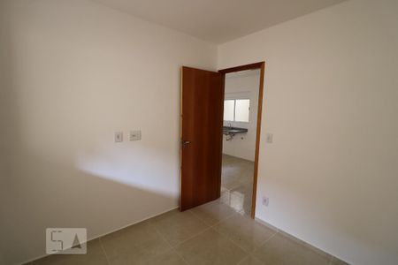 Quarto de apartamento para alugar com 2 quartos, 32m² em Jardim Vila Formosa, São Paulo