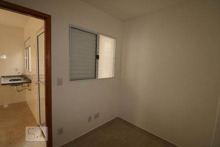 Quarto 2 de apartamento para alugar com 2 quartos, 32m² em Jardim Vila Formosa, São Paulo