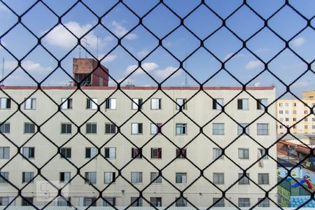 Vista de apartamento à venda com 2 quartos, 58m² em Conjunto Residencial José Bonifácio, São Paulo