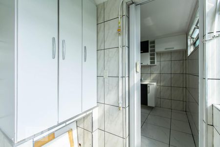 Apartamento à venda com 58m², 2 quartos e 1 vagaÁrea de Serviço