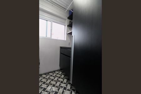 Apartamento à venda com 93m², 2 quartos e 2 vagas Apartamento à venda com 93m², 2 quartos e 2 vagasÁrea de Serviço - Armário