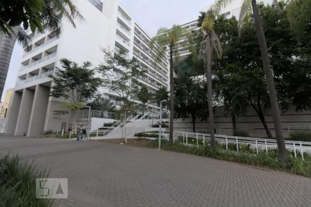 Apartamento à venda com 93m², 2 quartos e 2 vagas Apartamento à venda com 93m², 2 quartos e 2 vagasFacha do Condomínio