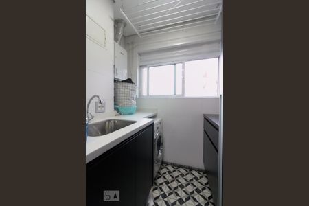 Apartamento à venda com 93m², 2 quartos e 2 vagas Apartamento à venda com 93m², 2 quartos e 2 vagasÁrea de Serviço