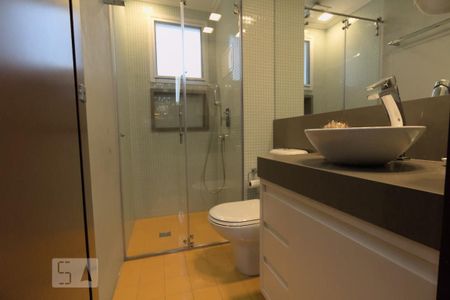 Apartamento à venda com 93m², 2 quartos e 2 vagas Apartamento à venda com 93m², 2 quartos e 2 vagasBanheiro
