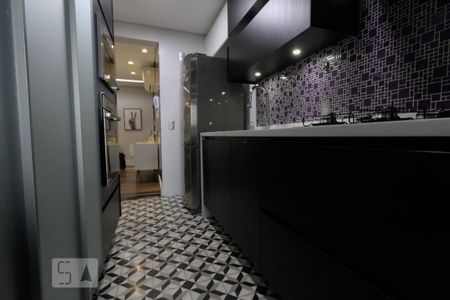Apartamento à venda com 93m², 2 quartos e 2 vagas Apartamento à venda com 93m², 2 quartos e 2 vagasCozinha