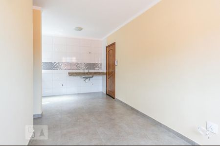 Sala de casa de condomínio para alugar com 1 quarto, 32m² em Vila Romero, São Paulo
