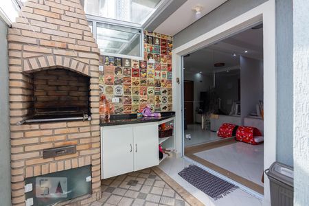 Casa de condomínio para alugar com 79m², 2 quartos e 2 vagas Casa de condomínio para alugar com 79m², 2 quartos e 2 vagasVaranda gourmet