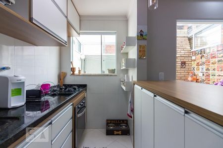 Casa de condomínio para alugar com 79m², 2 quartos e 2 vagas Casa de condomínio para alugar com 79m², 2 quartos e 2 vagasCozinha