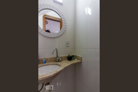 Casa de condomínio para alugar com 79m², 2 quartos e 2 vagas Casa de condomínio para alugar com 79m², 2 quartos e 2 vagasLavabo