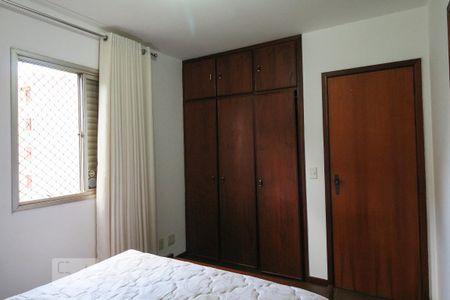 Apartamento para alugar com 107m², 3 quartos e 1 vaga