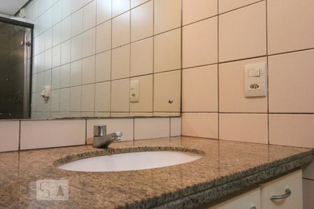 Apartamento para alugar com 107m², 3 quartos e 1 vaga Apartamento para alugar com 107m², 3 quartos e 1 vagaPia