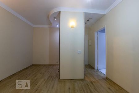 Sala de apartamento para alugar com 2 quartos, 54m² em Sítio da Figueira, São Paulo