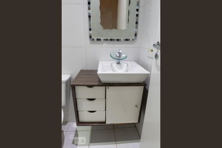 Apartamento para alugar com 54m², 2 quartos e 1 vagaBanheiro