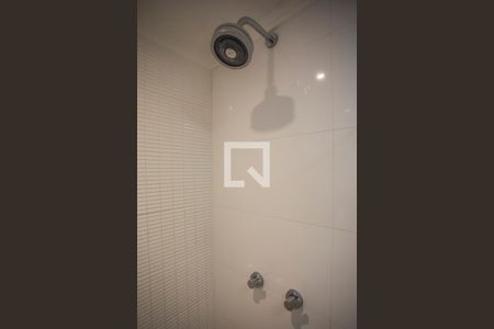 Apartamento à venda com 61m², 2 quartos e 1 vagaBanheiro 2 - Chuveiro