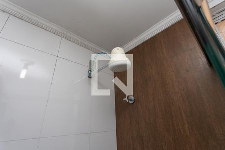 Banheiro  de apartamento para alugar com 3 quartos, 54m² em Piraporinha, Diadema