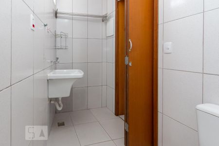 Apartamento para alugar com 30m², 1 quarto e sem vaga Apartamento para alugar com 30m², 1 quarto e sem vagaBanheiro