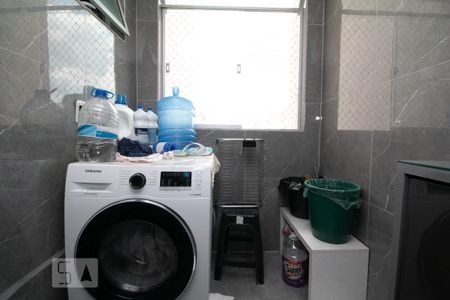 Apartamento à venda com 72m², 3 quartos e 1 vagaÁrea de Serviço