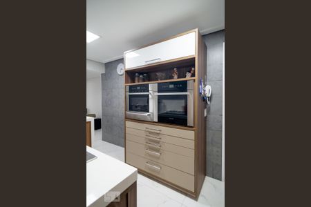 Apartamento à venda com 110m², 3 quartos e 2 vagas Apartamento à venda com 110m², 3 quartos e 2 vagasCozinha