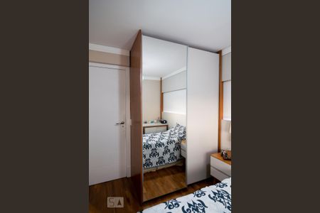 Apartamento à venda com 110m², 3 quartos e 2 vagas Apartamento à venda com 110m², 3 quartos e 2 vagasQuarto 1 - Suíte