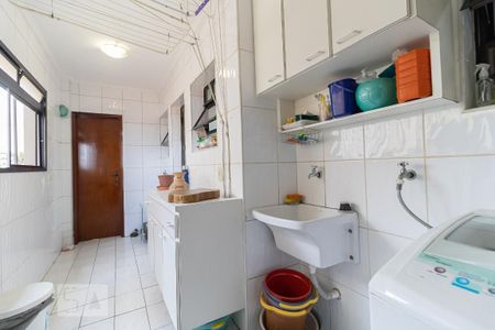 Apartamento à venda com 140m², 3 quartos e 4 vagasLavanderia