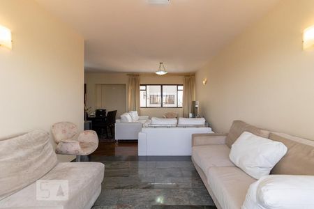 Sala de apartamento à venda com 3 quartos, 140m² em Vila Brasilina, São Paulo