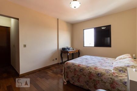 Apartamento à venda com 140m², 3 quartos e 4 vagasSuíte