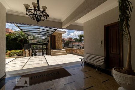 Apartamento à venda com 140m², 3 quartos e 4 vagasEntrada