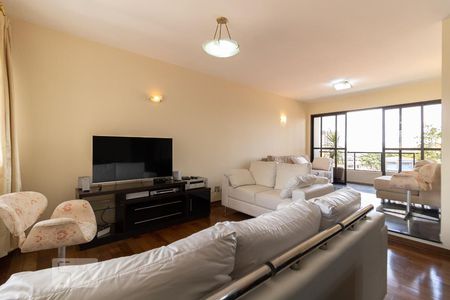 Sala de apartamento à venda com 3 quartos, 140m² em Vila Brasilina, São Paulo