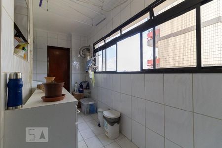 Apartamento à venda com 140m², 3 quartos e 4 vagasLavanderia