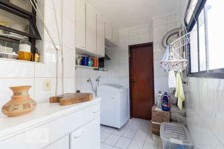 Apartamento à venda com 140m², 3 quartos e 4 vagasLavanderia