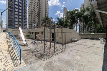 Apartamento à venda com 140m², 3 quartos e 4 vagasPlayground