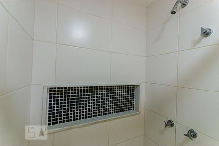 Apartamento à venda com 58m², 2 quartos e 1 vagaBanheiro Social