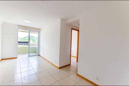 Sala de apartamento à venda com 2 quartos, 58m² em Badu, Niterói