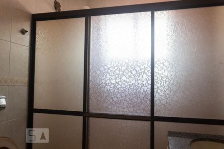 Apartamento para alugar com 92m², 2 quartos e 1 vagaDetalhe banheiro