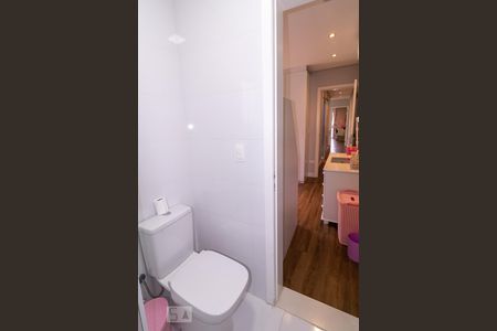 Casa à venda com 250m², 4 quartos e 2 vagasBanheiro da Suíte 4