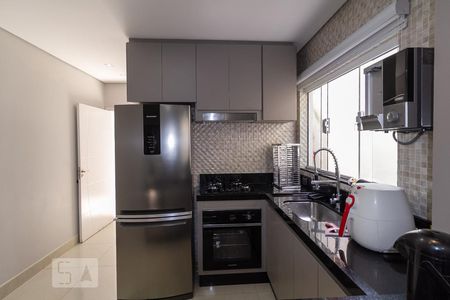 Casa à venda com 250m², 4 quartos e 2 vagasCozinha