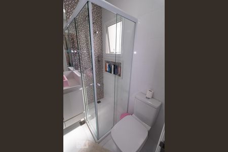 Casa à venda com 250m², 4 quartos e 2 vagasBanheiro da Suíte 4