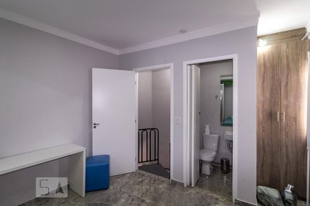 Casa à venda com 250m², 4 quartos e 2 vagasSuíte 1