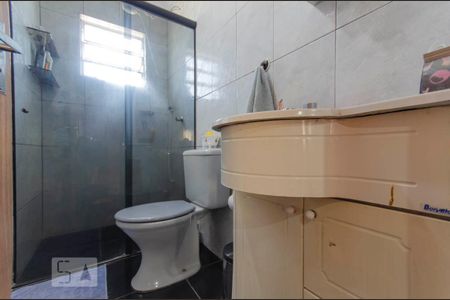 Casa à venda com 71m², 2 quartos e 1 vagaBanheiro