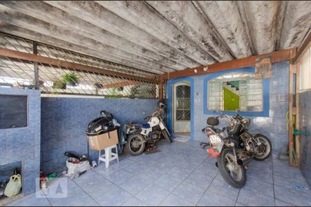 Casa à venda com 71m², 2 quartos e 1 vagaGaragem